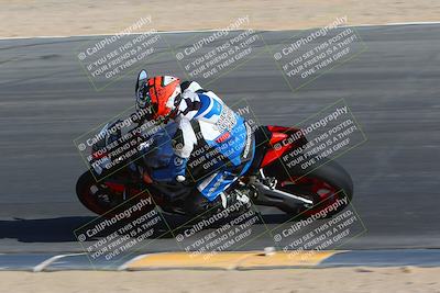 media/Jan-14-2024-SoCal Trackdays (Sun) [[2e55ec21a6]]/Turn 10 Inside (110pm)/